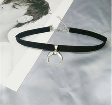 Load image into Gallery viewer, Black Witchy Choker
