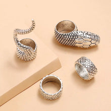 Load image into Gallery viewer, Gothic Snake Ring Set
