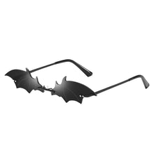 Load image into Gallery viewer, Batty Sunglasses

